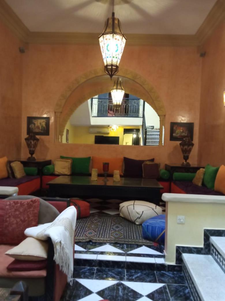 Riad Anis Hotel มาร์ราเกช ภายนอก รูปภาพ